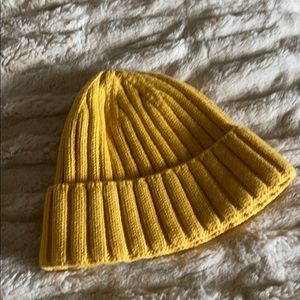 Benie urban outfitters